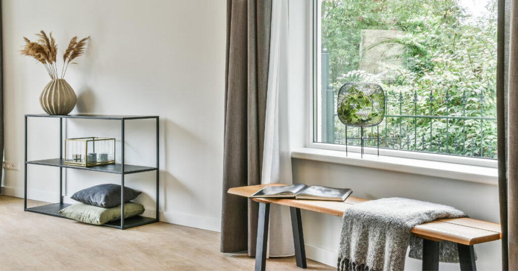 Clean room, Clean Window
