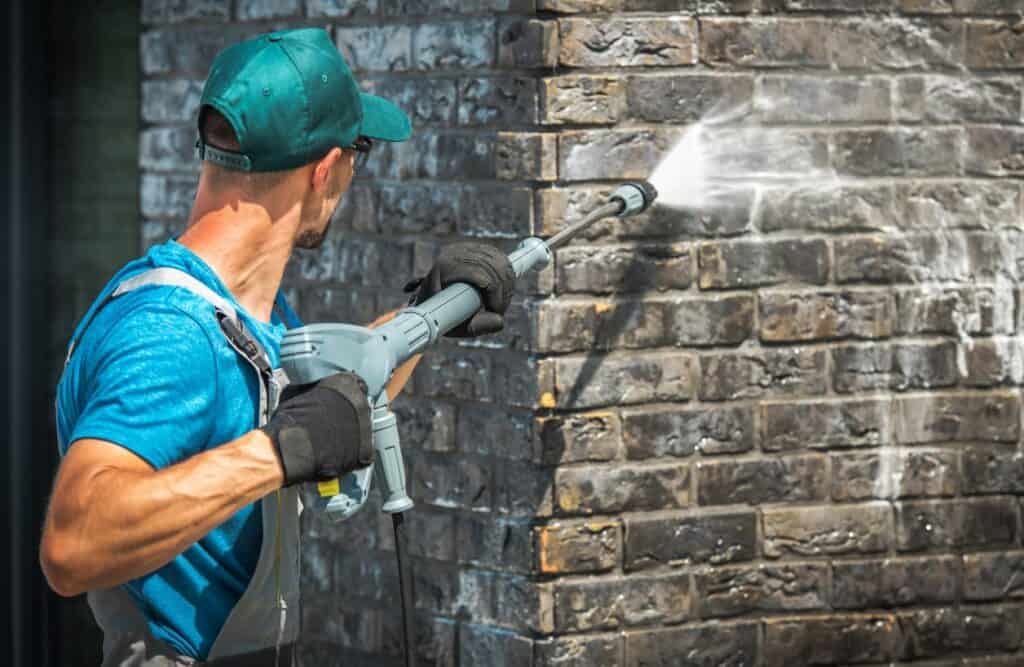 Pressure vs Power Washing