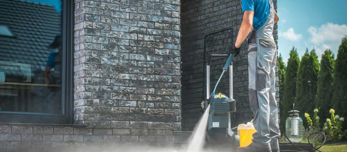 DIY Pressure Washing vs Professionals